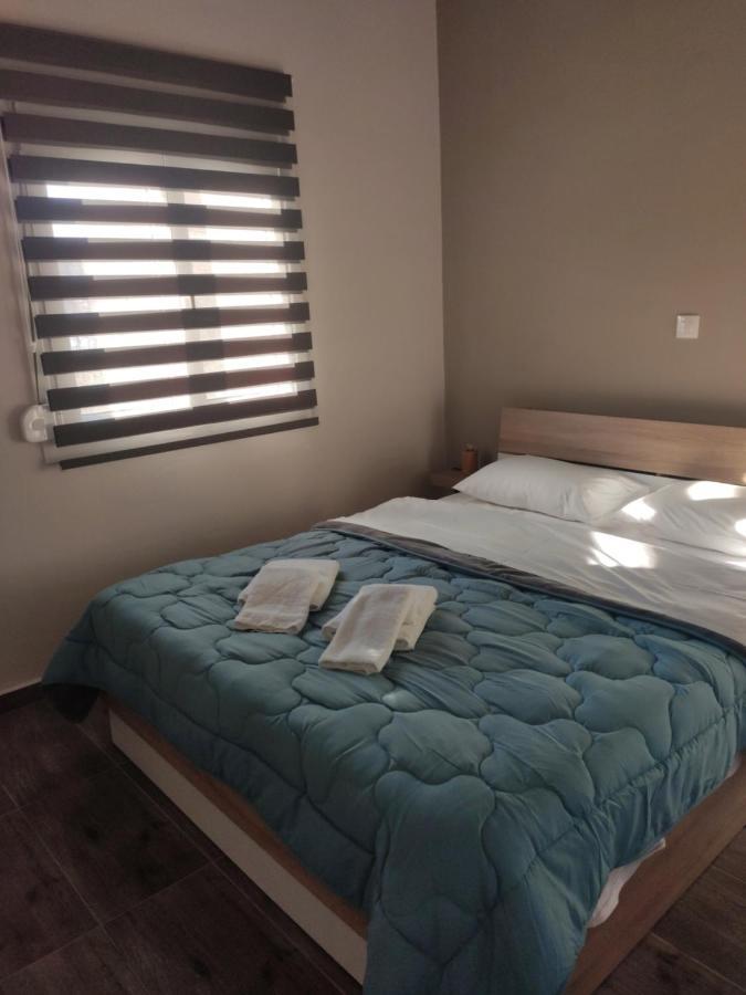 V&E'S Apartments Pigadhia  Екстер'єр фото
