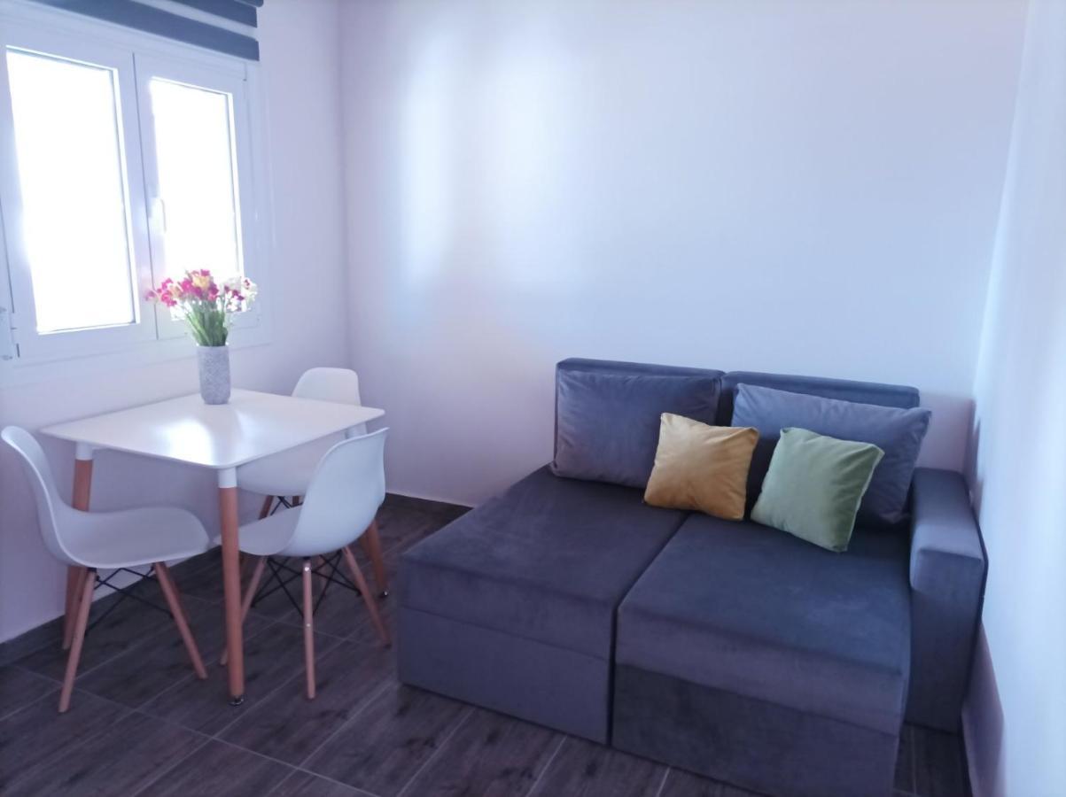 V&E'S Apartments Pigadhia  Екстер'єр фото
