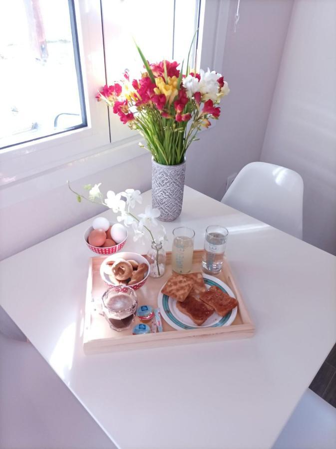 V&E'S Apartments Pigadhia  Екстер'єр фото