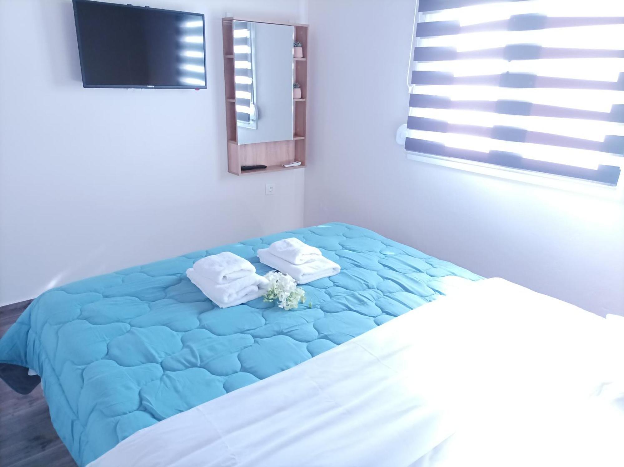 V&E'S Apartments Pigadhia  Екстер'єр фото